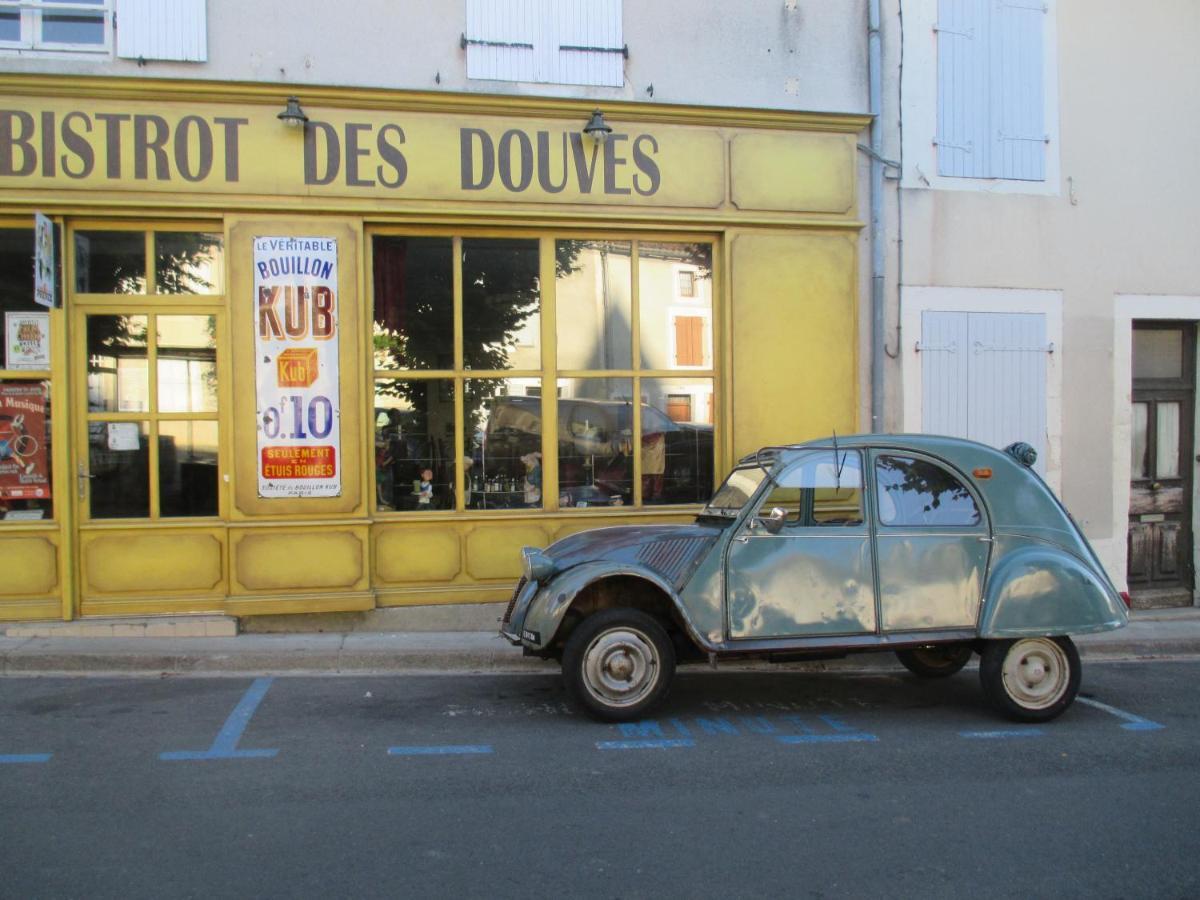 Вілла Rue Des Douves Verteuil-sur-Charente Екстер'єр фото